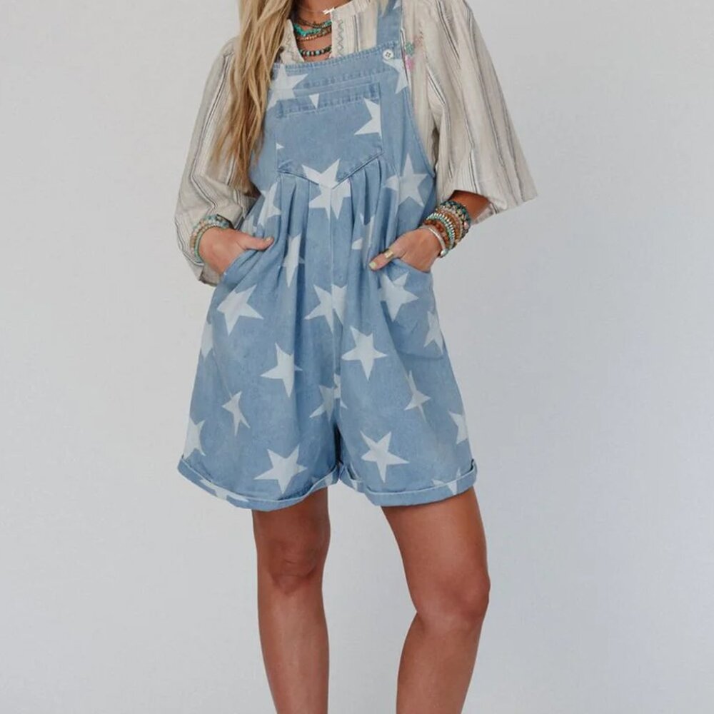 B244 Light Blue Star Printed Buttoned Straps Pocketed Denim Romper - Picture 4 of 14